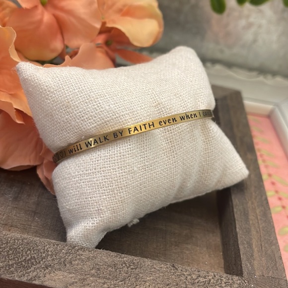 JBloom Uptown Bangle - Picture 2 of 4